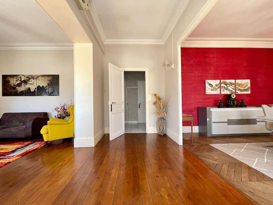 Le Balcon De Gambetta ※ Apartment Каркасон Екстериор снимка